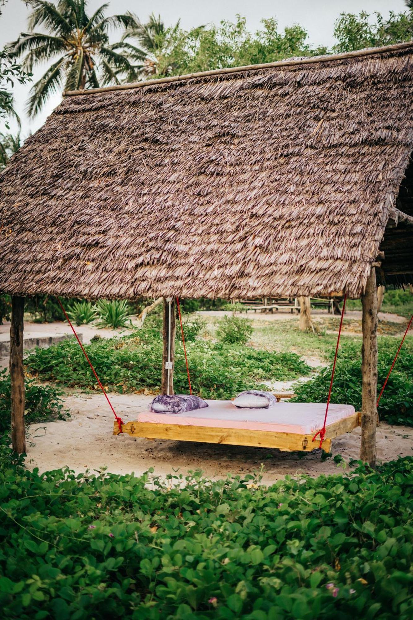 Maisara Mafia Beach Lodge Kilindoni Exteriör bild