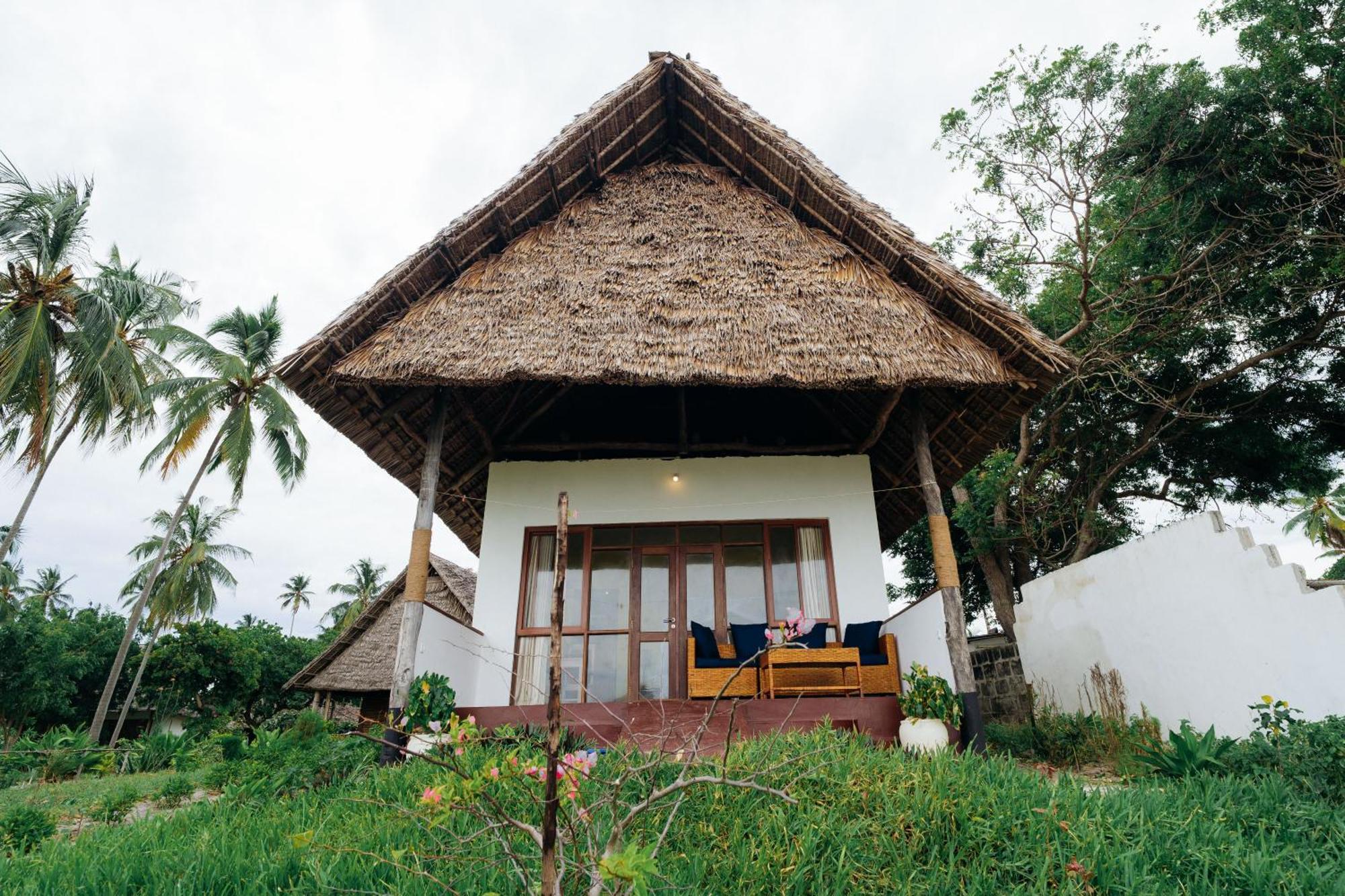 Maisara Mafia Beach Lodge Kilindoni Exteriör bild
